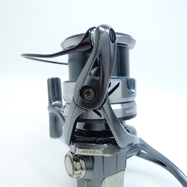 ２１コンプレックスＸＲ２５００Ｆ６